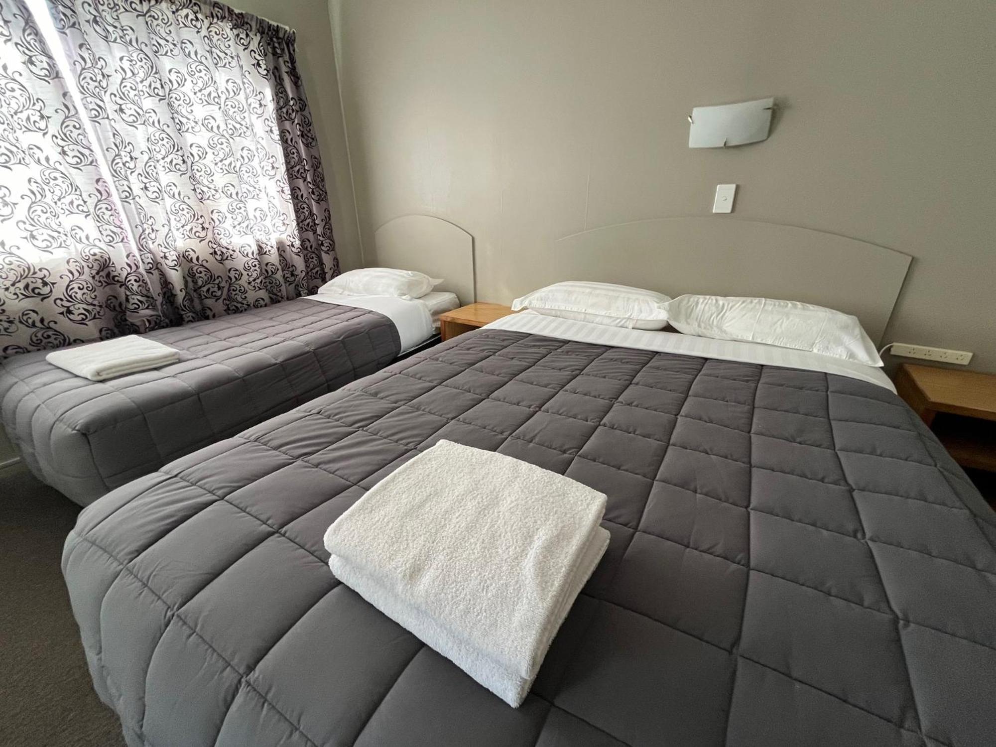 Manuka Crescent Motel Ванака Экстерьер фото