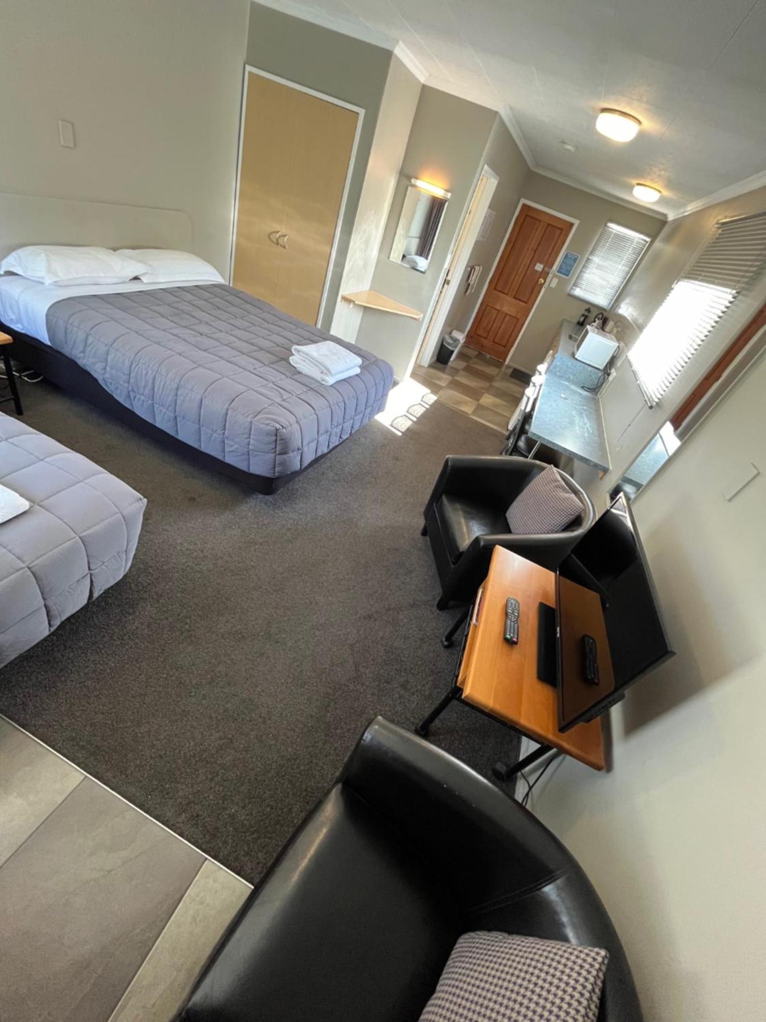 Manuka Crescent Motel Ванака Экстерьер фото