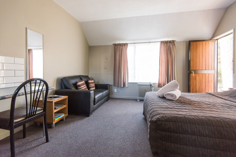Manuka Crescent Motel Ванака Экстерьер фото