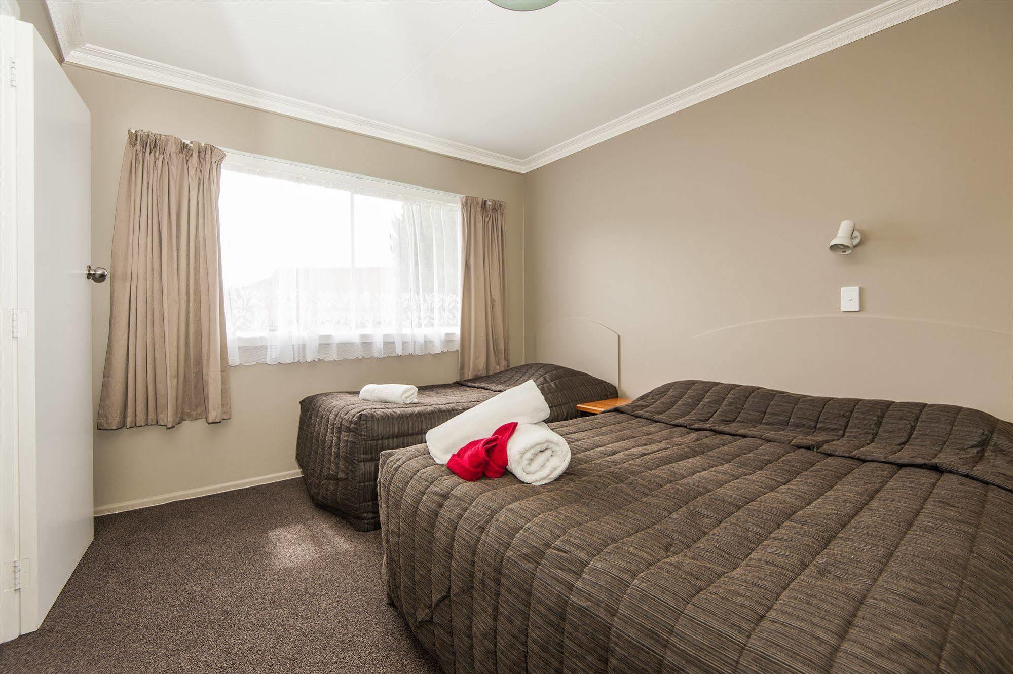Manuka Crescent Motel Ванака Экстерьер фото