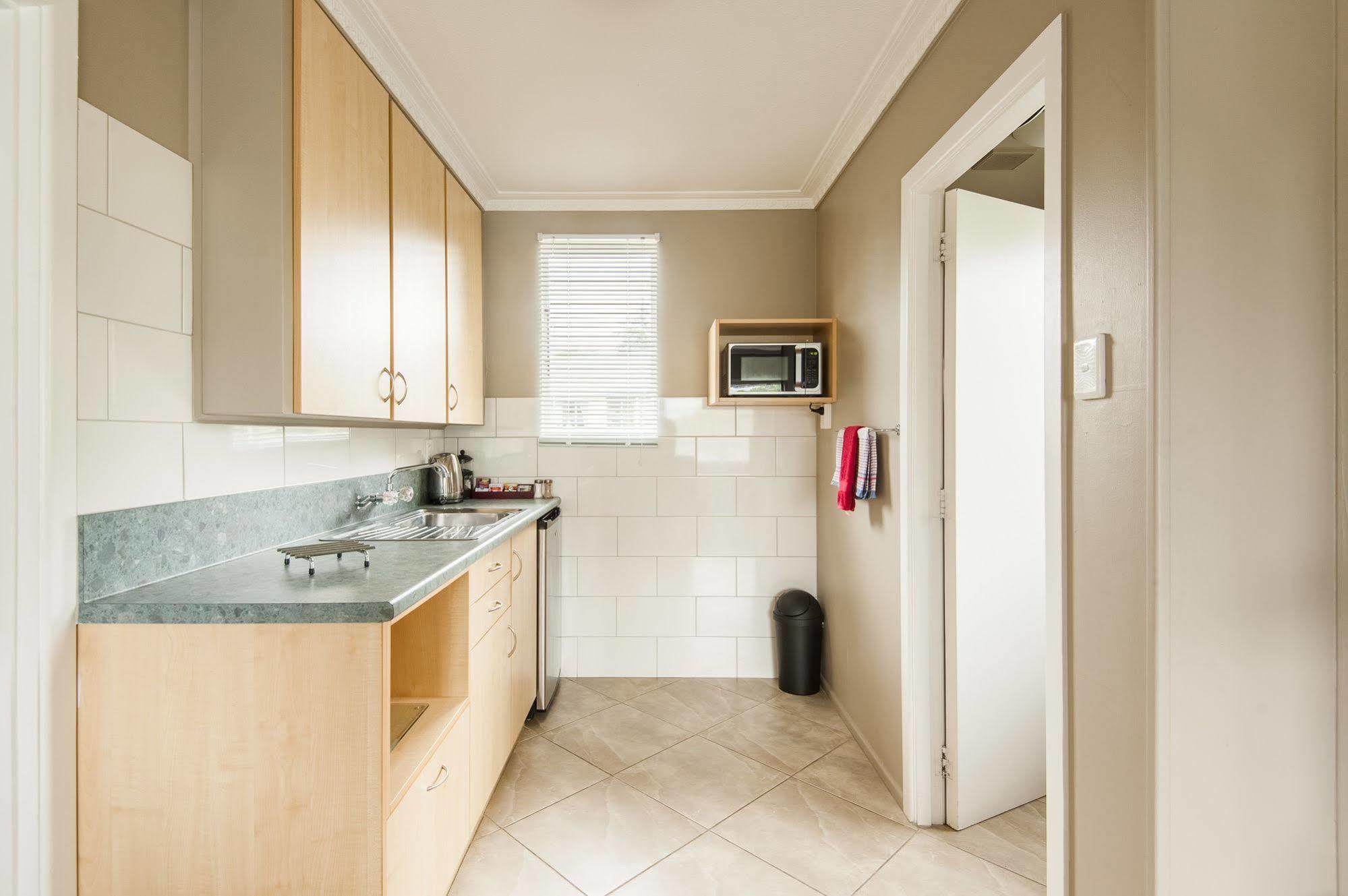 Manuka Crescent Motel Ванака Экстерьер фото