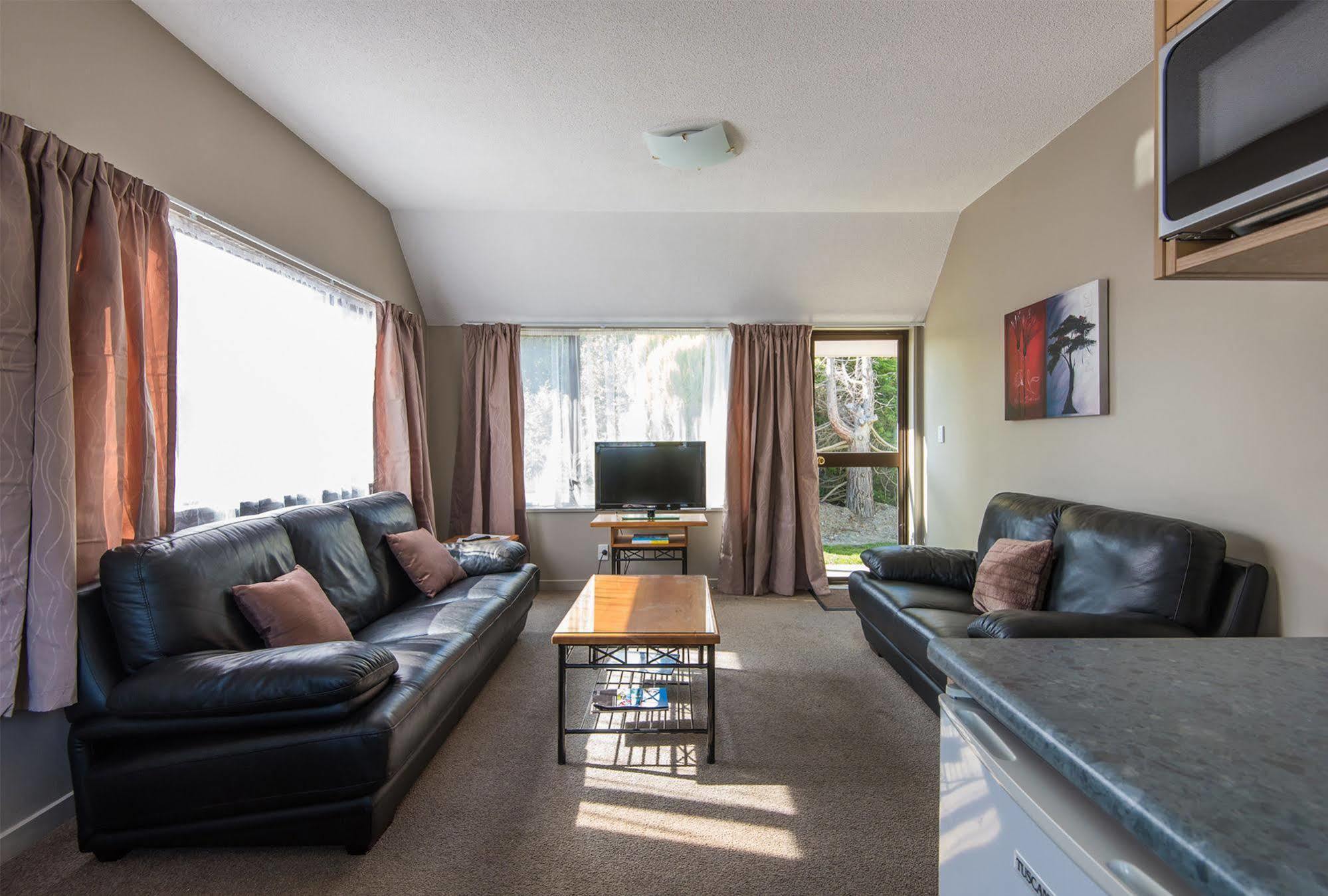 Manuka Crescent Motel Ванака Экстерьер фото